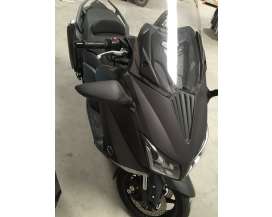 Autre offre: T Max 530